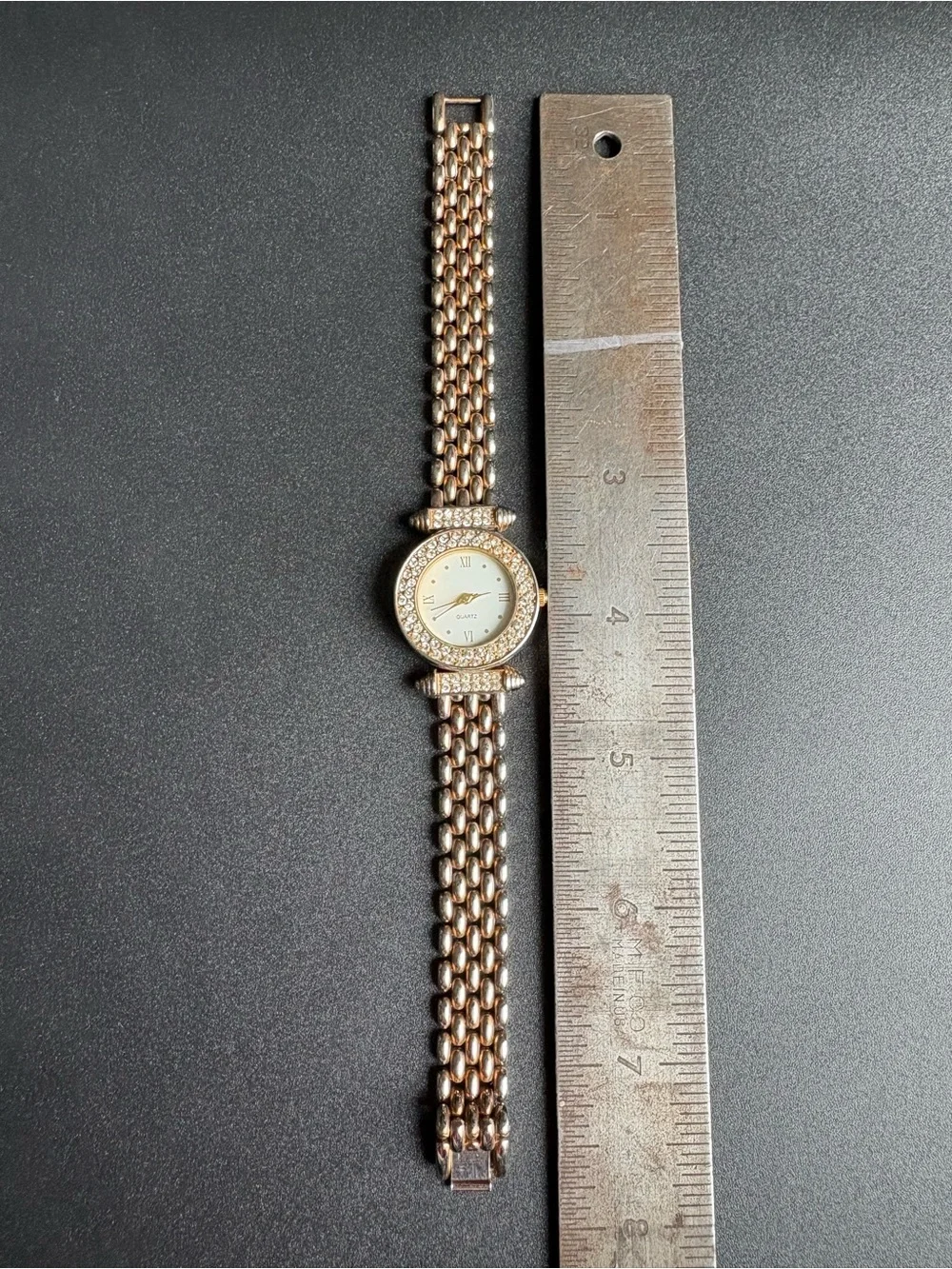 Elegant Rose Gold Crystal Women's Quartz Watch